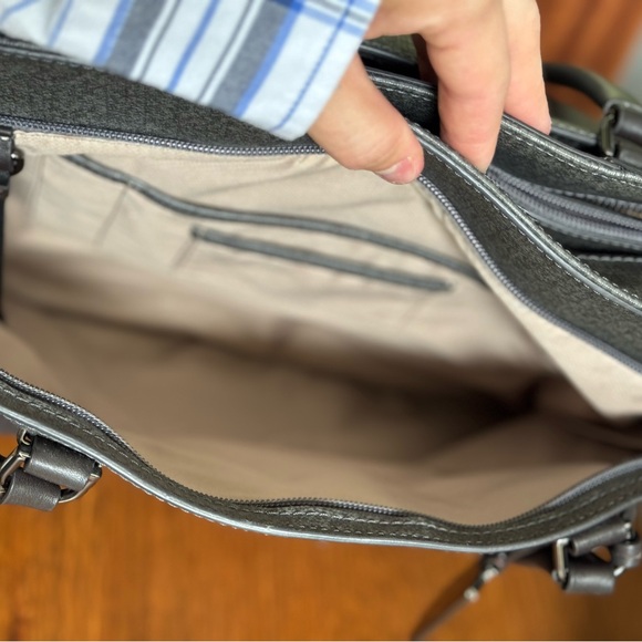 Tumi Sinclaire Business Tote - Picture 13 of 13